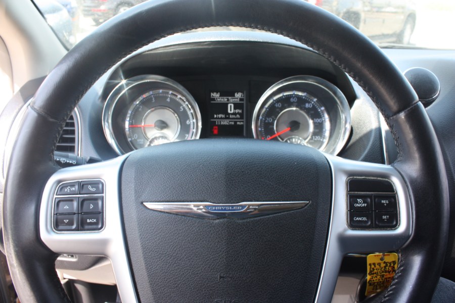 2012 Chrysler Town & Country 4dr Wgn Touring, available for sale in Little Ferry, New Jersey | Victoria Preowned Autos Inc. Little Ferry, New Jersey 2012 Chrysler Town & Country 4dr Wgn Touring, available for sale in Little Ferry, New Jersey | Victoria Preowned Autos Inc. Little Ferry, New Jersey