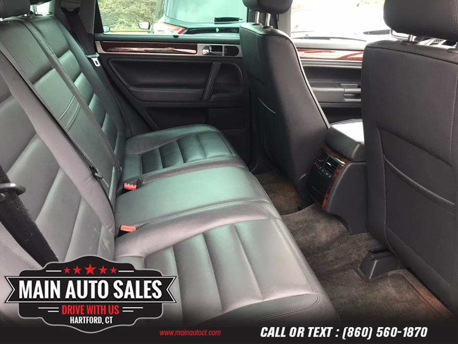 Used Volkswagen Touareg 4dr V6 2005 | Main Auto Sales LLC. Hartford, Connecticut Used Volkswagen Touareg 4dr V6 2005 | Main Auto Sales LLC. Hartford, Connecticut