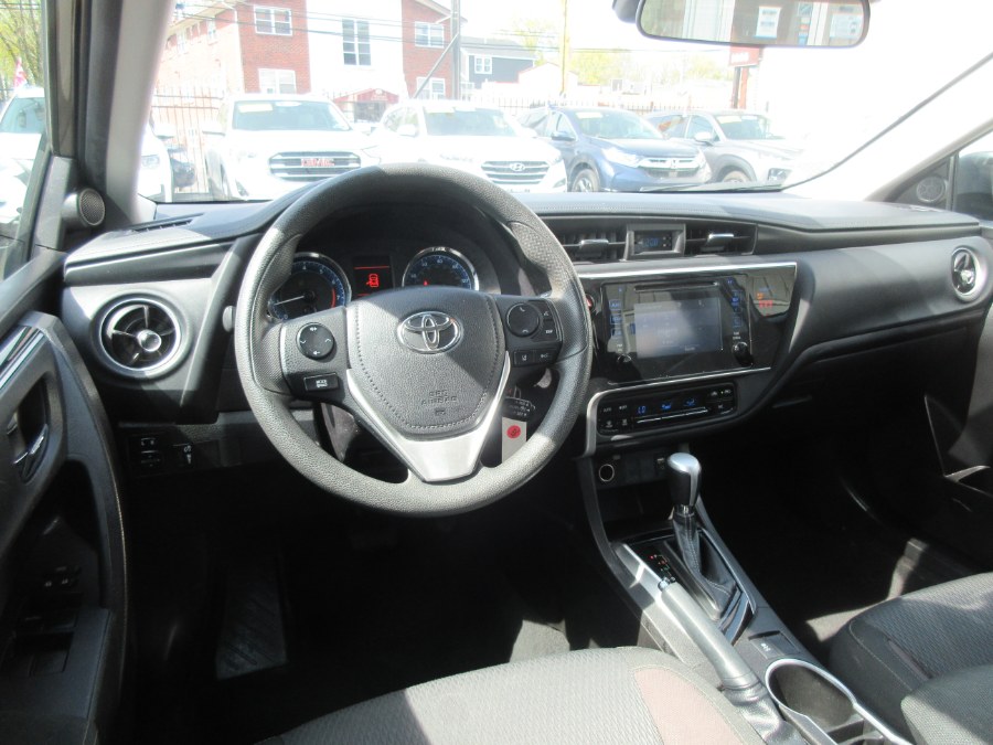 Used Toyota Corolla LE CVT (Natl) 2018 | Route 27 Auto Mall. Linden, New Jersey Used Toyota Corolla LE CVT (Natl) 2018 | Route 27 Auto Mall. Linden, New Jersey