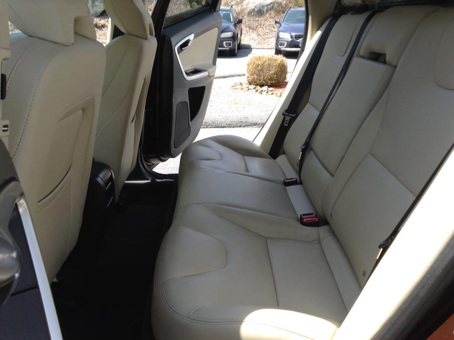 Used Volvo XC60 T6 AWD Dynamic 2017 | Eurocars Plus. Groton, Connecticut Used Volvo XC60 T6 AWD Dynamic 2017 | Eurocars Plus. Groton, Connecticut