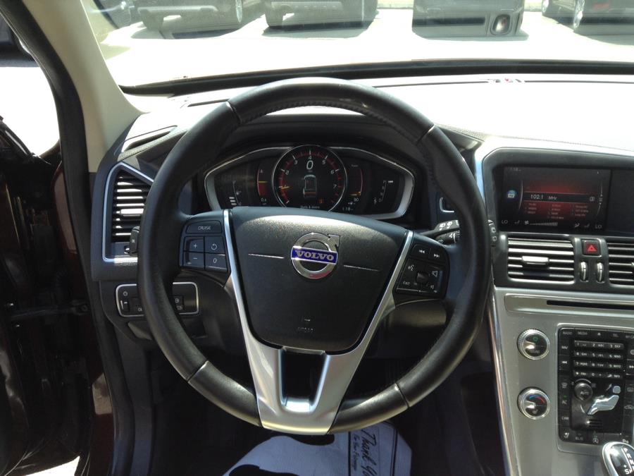 Used Volvo XC60 T6 AWD Dynamic 2017 | Eurocars Plus. Groton, Connecticut Used Volvo XC60 T6 AWD Dynamic 2017 | Eurocars Plus. Groton, Connecticut