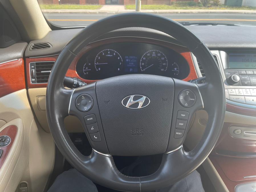2012 Hyundai Genesis 4dr Sdn V6 3.8L, available for sale in Manchester, Connecticut | Carsonmain LLC. Manchester, Connecticut 2012 Hyundai Genesis 4dr Sdn V6 3.8L, available for sale in Manchester, Connecticut | Carsonmain LLC. Manchester, Connecticut