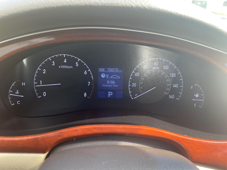 2012 Hyundai Genesis 4dr Sdn V6 3.8L, available for sale in Manchester, Connecticut | Carsonmain LLC. Manchester, Connecticut 2012 Hyundai Genesis 4dr Sdn V6 3.8L, available for sale in Manchester, Connecticut | Carsonmain LLC. Manchester, Connecticut