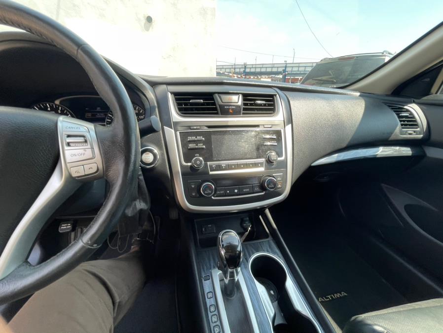 Used Nissan Altima 4dr Sdn I4 2.5 Sl 2016 | Brooklyn Auto Mall LLC. Brooklyn, New York Used Nissan Altima 4dr Sdn I4 2.5 Sl 2016 | Brooklyn Auto Mall LLC. Brooklyn, New York