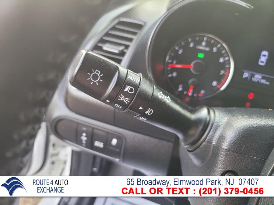 Used Kia Forte 5-Door 5dr HB Auto EX 2016 | Route 4 Auto Exchange. Elmwood Park, New Jersey Used Kia Forte 5-Door 5dr HB Auto EX 2016 | Route 4 Auto Exchange. Elmwood Park, New Jersey