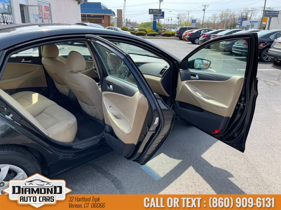 2011 Hyundai Sonata 4dr Sdn 2.4L Man GLS, available for sale in Vernon, Connecticut | TD Automotive Enterprises LLC DBA Diamond Auto Cars. Vernon, Connecticut 2011 Hyundai Sonata 4dr Sdn 2.4L Man GLS, available for sale in Vernon, Connecticut | TD Automotive Enterprises LLC DBA Diamond Auto Cars. Vernon, Connecticut