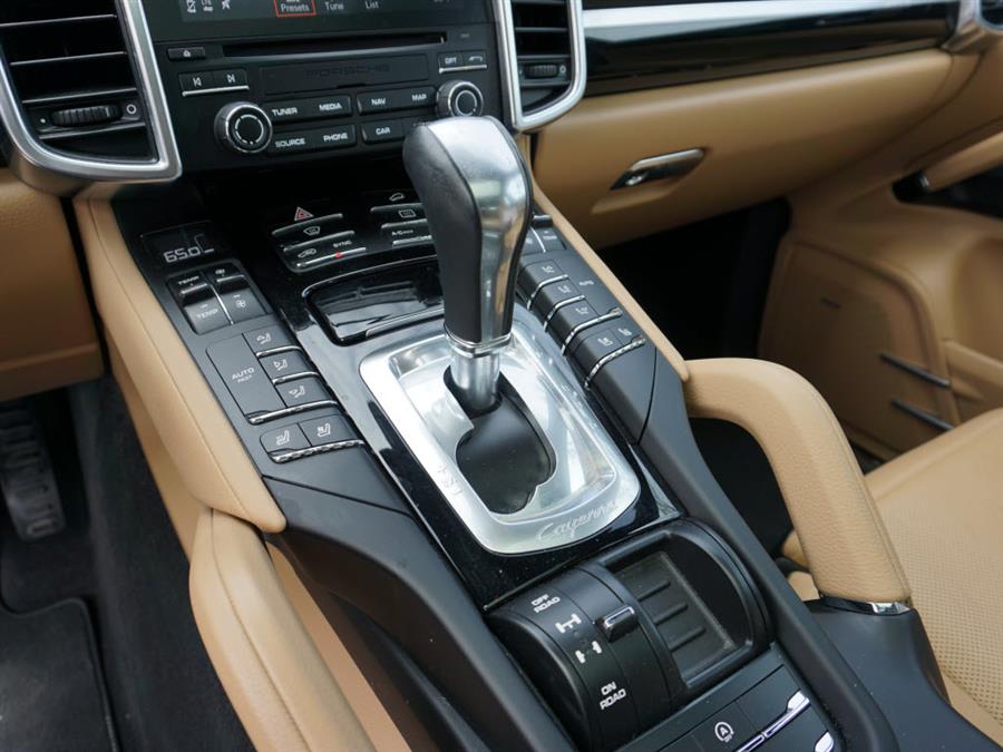 Used Porsche Cayenne Base 2018 | Autouse. Andover, Massachusetts Used Porsche Cayenne Base 2018 | Autouse. Andover, Massachusetts