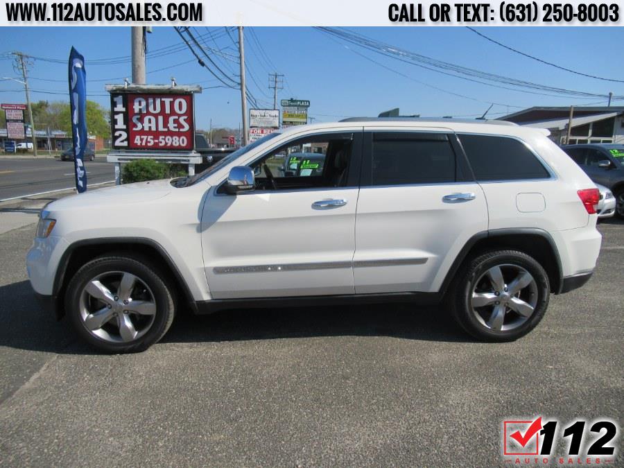 Used Jeep Grand Cherokee 4WD 4dr Overland Summit 2012 | 112 Auto Sales. Patchogue, New York Used Jeep Grand Cherokee 4WD 4dr Overland Summit 2012 | 112 Auto Sales. Patchogue, New York