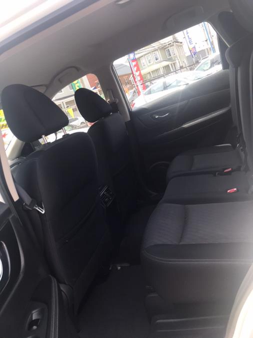 Used Nissan Rogue AWD SV 2017 | Affordable Motors Inc. Bridgeport, Connecticut Used Nissan Rogue AWD SV 2017 | Affordable Motors Inc. Bridgeport, Connecticut