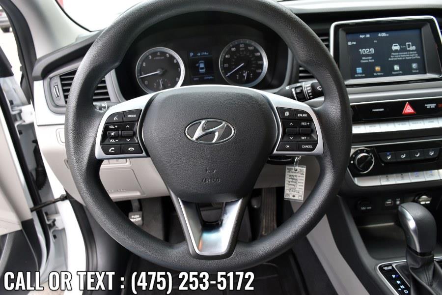2019 Hyundai Sonata SE 2.4L, available for sale in Waterbury, Connecticut | Highline Car Connection. Waterbury, Connecticut 2019 Hyundai Sonata SE 2.4L, available for sale in Waterbury, Connecticut | Highline Car Connection. Waterbury, Connecticut