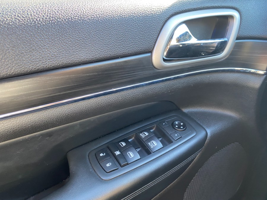 Used Jeep Grand Cherokee Limited 4x4 2020 | Apex Westchester Used Vehicles. White Plains, New York Used Jeep Grand Cherokee Limited 4x4 2020 | Apex Westchester Used Vehicles. White Plains, New York