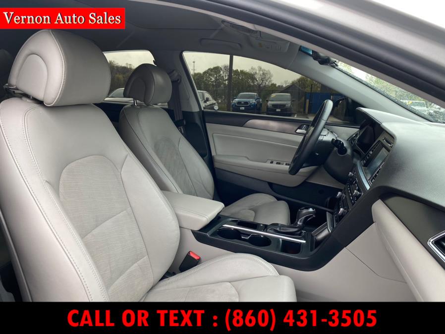 2017 Hyundai Sonata Sport 2.4L, available for sale in Manchester, Connecticut | Vernon Auto Sale & Service. Manchester, Connecticut 2017 Hyundai Sonata Sport 2.4L, available for sale in Manchester, Connecticut | Vernon Auto Sale & Service. Manchester, Connecticut
