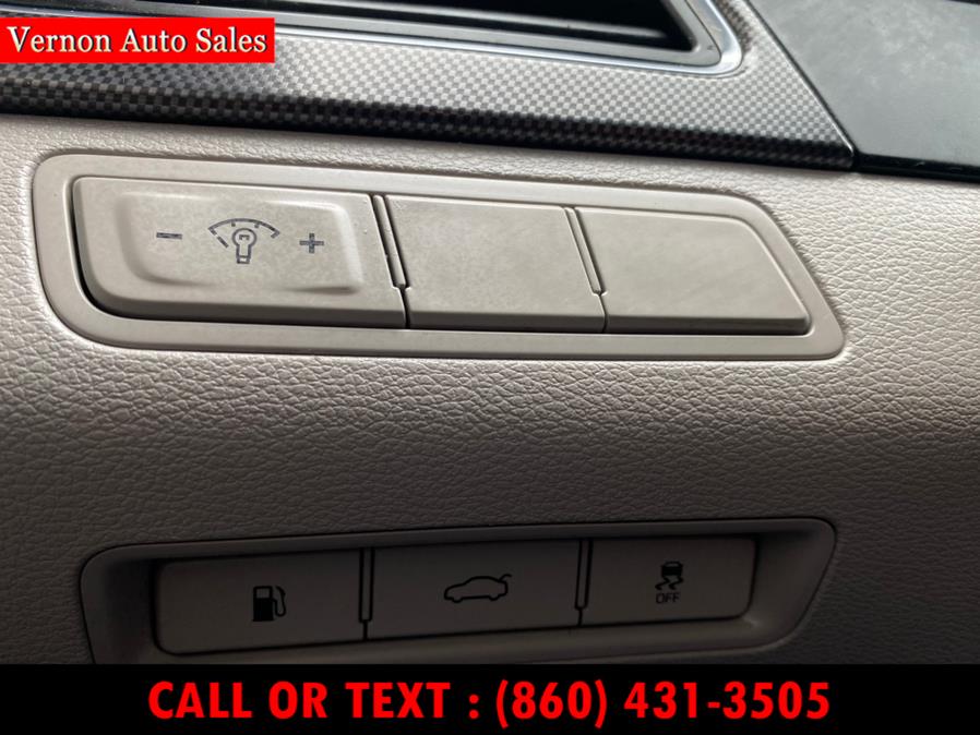 2017 Hyundai Sonata Sport 2.4L, available for sale in Manchester, Connecticut | Vernon Auto Sale & Service. Manchester, Connecticut 2017 Hyundai Sonata Sport 2.4L, available for sale in Manchester, Connecticut | Vernon Auto Sale & Service. Manchester, Connecticut