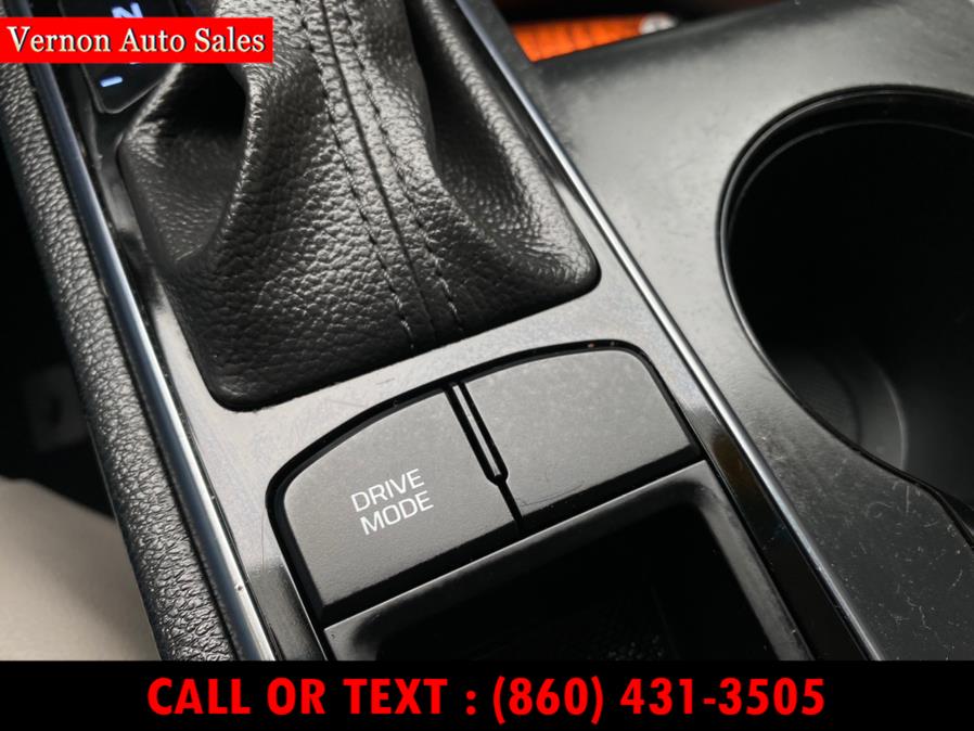 2017 Hyundai Sonata Sport 2.4L, available for sale in Manchester, Connecticut | Vernon Auto Sale & Service. Manchester, Connecticut 2017 Hyundai Sonata Sport 2.4L, available for sale in Manchester, Connecticut | Vernon Auto Sale & Service. Manchester, Connecticut