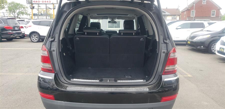Used Mercedes-Benz GL-Class 4MATIC 4dr 4.6L 2008 | Victoria Preowned Autos Inc. Little Ferry, New Jersey Used Mercedes-Benz GL-Class 4MATIC 4dr 4.6L 2008 | Victoria Preowned Autos Inc. Little Ferry, New Jersey