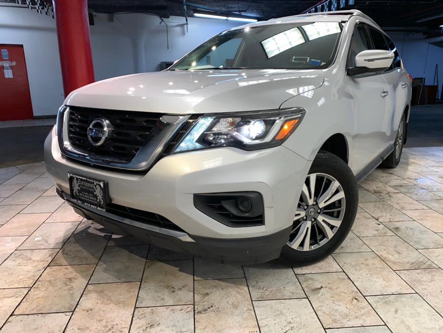 2018 Nissan Pathfinder 4x4 SV, available for sale in Lodi, New Jersey | European Auto Expo. Lodi, New Jersey