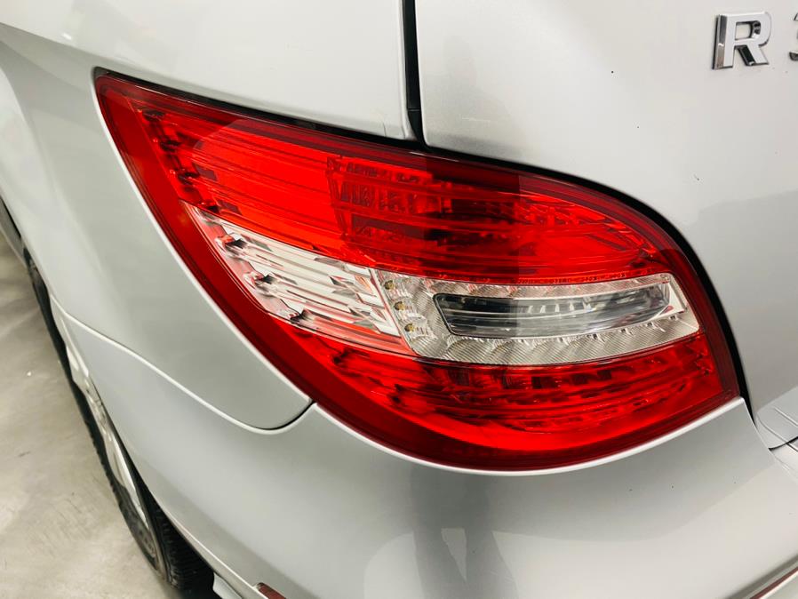 2011 Mercedes-Benz R-Class 4MATIC 4dr 3.5L, available for sale in Linden, New Jersey | East Coast Auto Group. Linden, New Jersey 2011 Mercedes-Benz R-Class 4MATIC 4dr 3.5L, available for sale in Linden, New Jersey | East Coast Auto Group. Linden, New Jersey