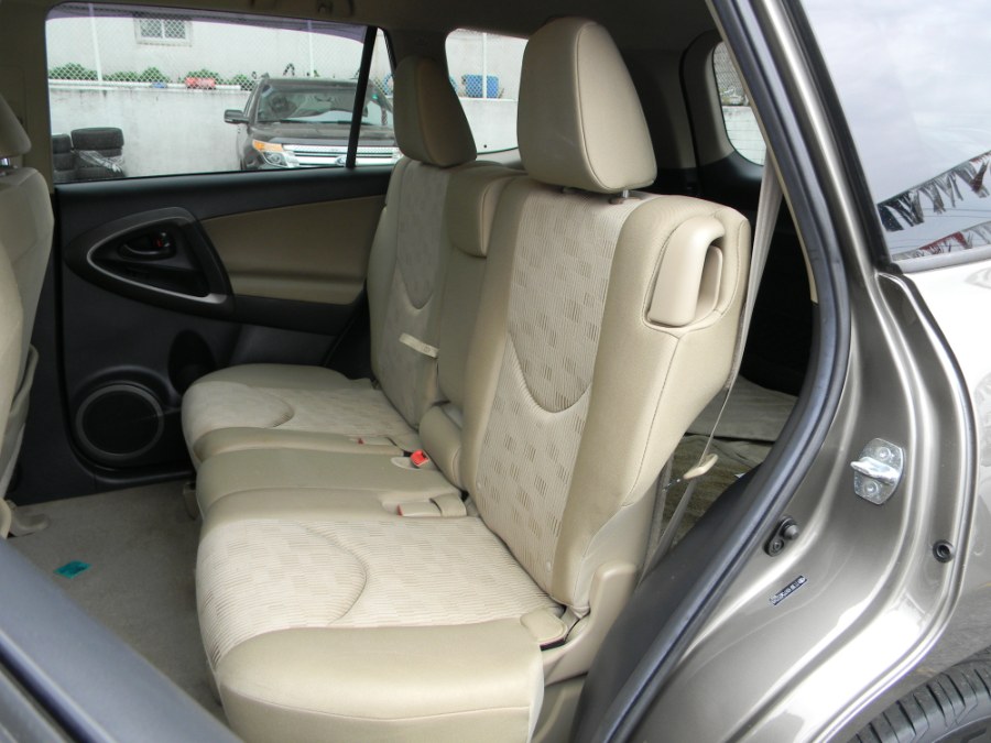 2012 Toyota RAV4 4WD 4dr I4 (Natl), available for sale in Paterson, New Jersey | DZ Automall. Paterson, New Jersey 2012 Toyota RAV4 4WD 4dr I4 (Natl), available for sale in Paterson, New Jersey | DZ Automall. Paterson, New Jersey