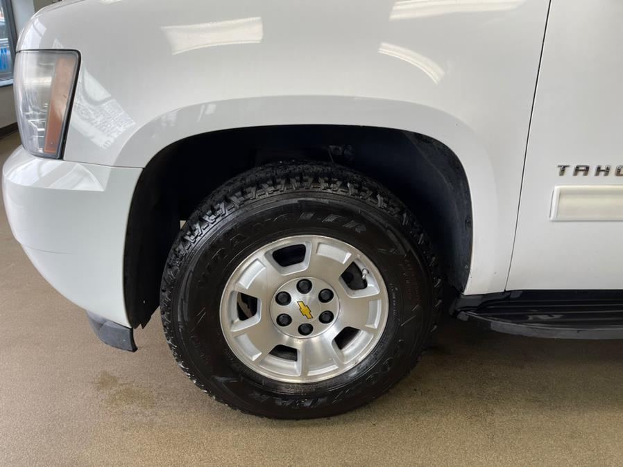 2010 Chevrolet Tahoe 4WD 4dr 1500 LT, available for sale in Inwood, New York | 5 Towns Drive. Inwood, New York 2010 Chevrolet Tahoe 4WD 4dr 1500 LT, available for sale in Inwood, New York | 5 Towns Drive. Inwood, New York