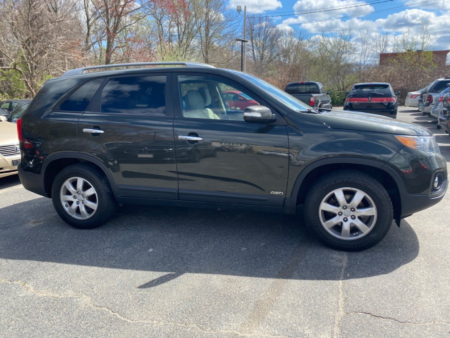 2013 Kia Sorento AWD 4dr V6 LX, available for sale in Raynham, Massachusetts | J & A Auto Center. Raynham, Massachusetts 2013 Kia Sorento AWD 4dr V6 LX, available for sale in Raynham, Massachusetts | J & A Auto Center. Raynham, Massachusetts