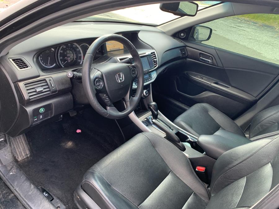 Used Honda Accord Sedan 4dr I4 CVT EX-L w/Navi 2015 | Dealertown Auto Wholesalers. Milford, Connecticut Used Honda Accord Sedan 4dr I4 CVT EX-L w/Navi 2015 | Dealertown Auto Wholesalers. Milford, Connecticut