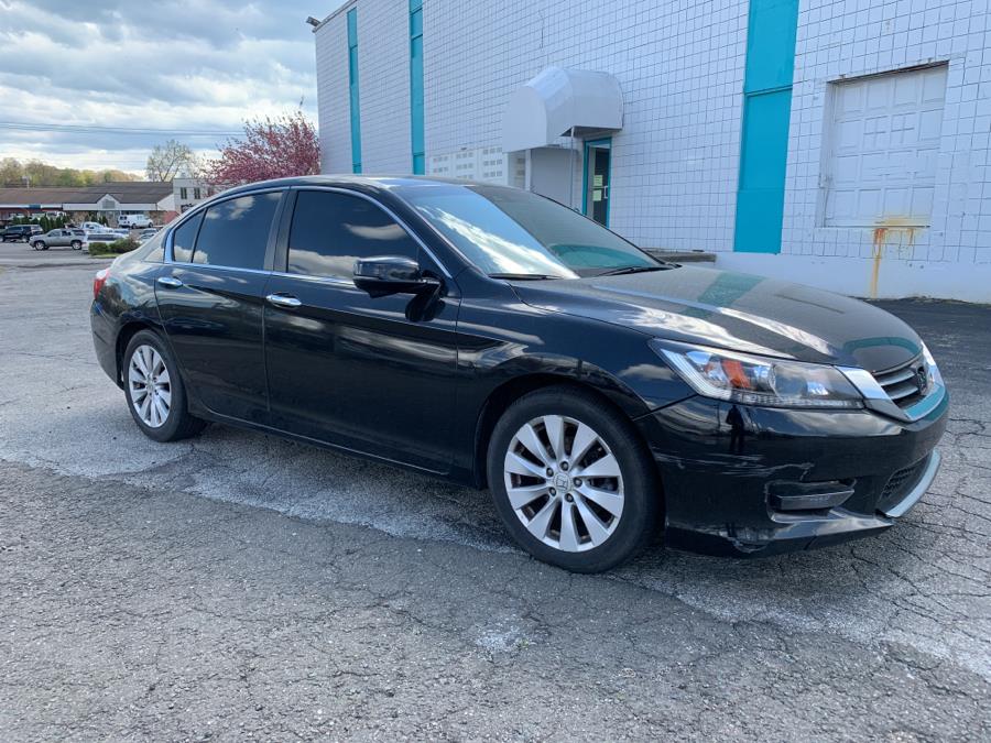 Used Honda Accord Sedan 4dr I4 CVT EX-L w/Navi 2015 | Dealertown Auto Wholesalers. Milford, Connecticut Used Honda Accord Sedan 4dr I4 CVT EX-L w/Navi 2015 | Dealertown Auto Wholesalers. Milford, Connecticut