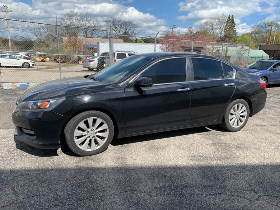 Used Honda Accord Sedan 4dr I4 CVT EX-L w/Navi 2015 | Dealertown Auto Wholesalers. Milford, Connecticut Used Honda Accord Sedan 4dr I4 CVT EX-L w/Navi 2015 | Dealertown Auto Wholesalers. Milford, Connecticut