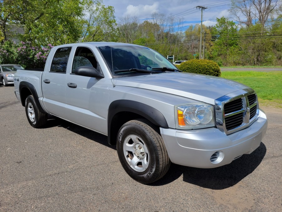 2005 Dodge Dakota 4dr Crew Cab 131" WB 4WD ST, available for sale in East Windsor, Connecticut | Toro Auto. East Windsor, Connecticut 2005 Dodge Dakota 4dr Crew Cab 131" WB 4WD ST, available for sale in East Windsor, Connecticut | Toro Auto. East Windsor, Connecticut