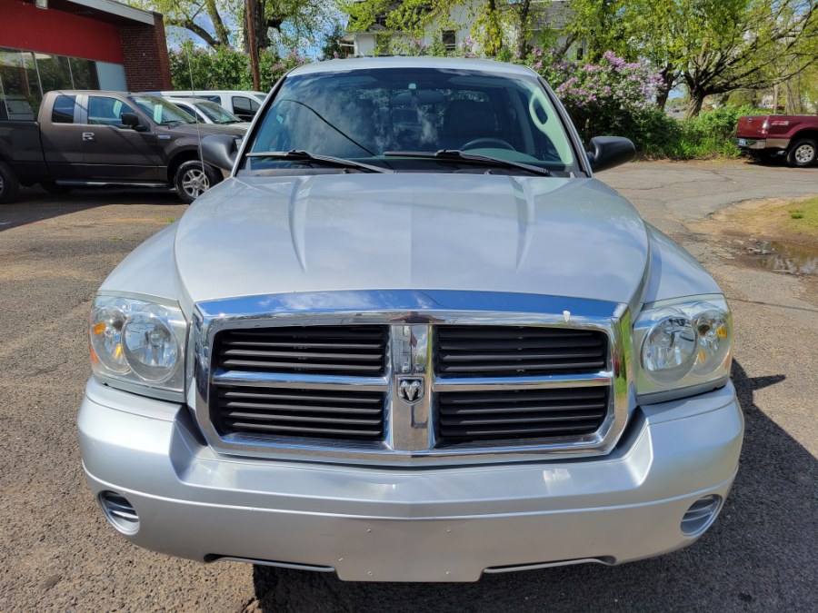 2005 Dodge Dakota 4dr Crew Cab 131" WB 4WD ST, available for sale in East Windsor, Connecticut | Toro Auto. East Windsor, Connecticut 2005 Dodge Dakota 4dr Crew Cab 131" WB 4WD ST, available for sale in East Windsor, Connecticut | Toro Auto. East Windsor, Connecticut