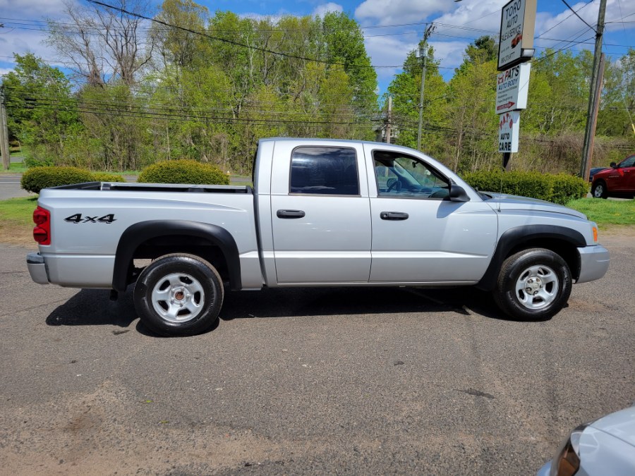 2005 Dodge Dakota 4dr Crew Cab 131" WB 4WD ST, available for sale in East Windsor, Connecticut | Toro Auto. East Windsor, Connecticut 2005 Dodge Dakota 4dr Crew Cab 131" WB 4WD ST, available for sale in East Windsor, Connecticut | Toro Auto. East Windsor, Connecticut