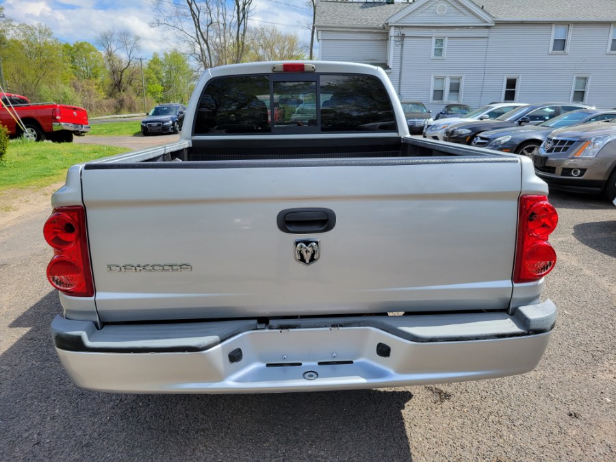 2005 Dodge Dakota 4dr Crew Cab 131" WB 4WD ST, available for sale in East Windsor, Connecticut | Toro Auto. East Windsor, Connecticut 2005 Dodge Dakota 4dr Crew Cab 131" WB 4WD ST, available for sale in East Windsor, Connecticut | Toro Auto. East Windsor, Connecticut