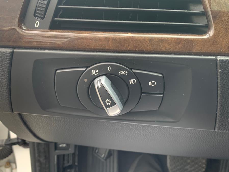 2010 BMW 3 Series 4dr Sdn 328i RWD SULEV South Africa, available for sale in Little Ferry, New Jersey | Victoria Preowned Autos Inc. Little Ferry, New Jersey 2010 BMW 3 Series 4dr Sdn 328i RWD SULEV South Africa, available for sale in Little Ferry, New Jersey | Victoria Preowned Autos Inc. Little Ferry, New Jersey