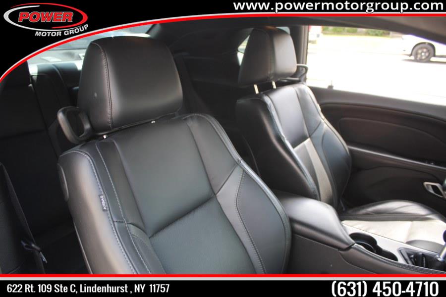 Used Dodge Challenger 2dr Cpe R/T Plus 2015 | Power Motor Group. Lindenhurst, New York Used Dodge Challenger 2dr Cpe R/T Plus 2015 | Power Motor Group. Lindenhurst, New York