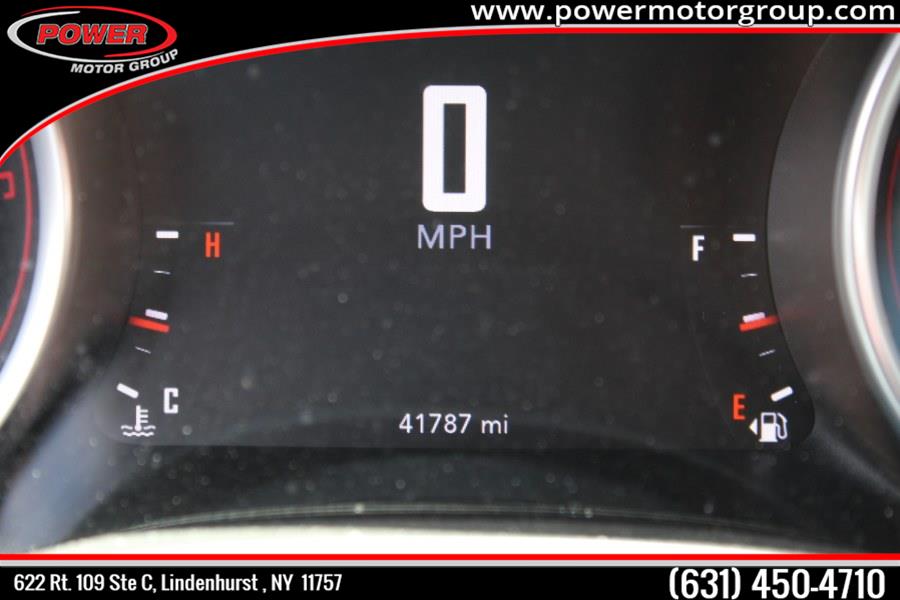 Used Dodge Challenger 2dr Cpe R/T Plus 2015 | Power Motor Group. Lindenhurst, New York Used Dodge Challenger 2dr Cpe R/T Plus 2015 | Power Motor Group. Lindenhurst, New York
