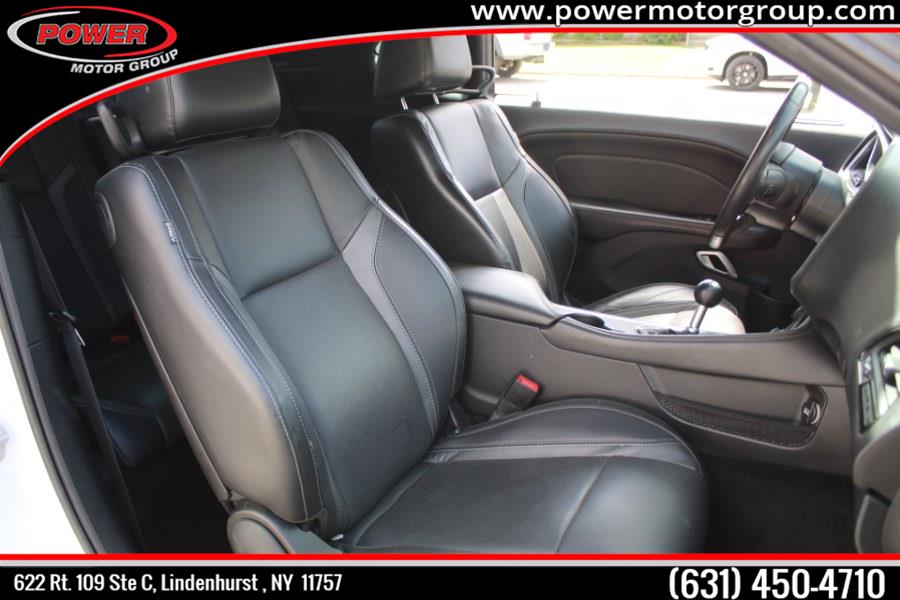 Used Dodge Challenger 2dr Cpe R/T Plus 2015 | Power Motor Group. Lindenhurst, New York Used Dodge Challenger 2dr Cpe R/T Plus 2015 | Power Motor Group. Lindenhurst, New York