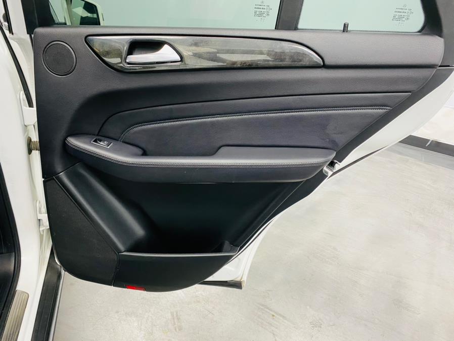 Used Mercedes-Benz M-Class 4MATIC 4dr ML350 2015 | East Coast Auto Group. Linden, New Jersey Used Mercedes-Benz M-Class 4MATIC 4dr ML350 2015 | East Coast Auto Group. Linden, New Jersey