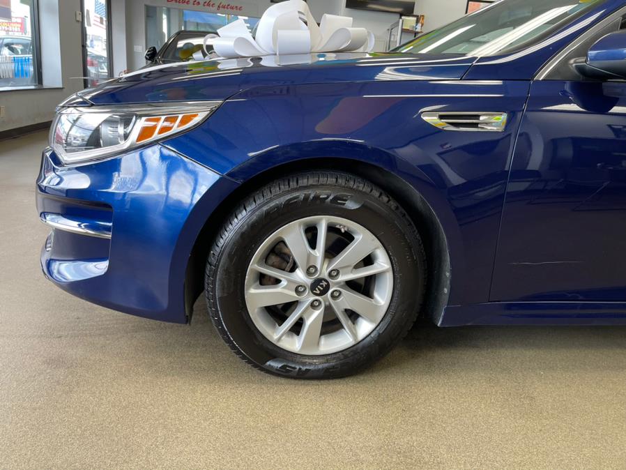 Used Kia Optima 4dr Sdn LX 2016 | 5 Towns Drive. Inwood, New York Used Kia Optima 4dr Sdn LX 2016 | 5 Towns Drive. Inwood, New York