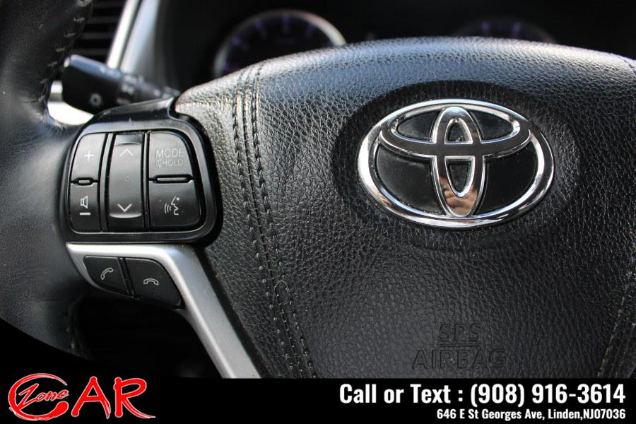 2018 Toyota Highlander LE V6 AWD (Natl), available for sale in Linden, New Jersey | Car Zone. Linden, New Jersey 2018 Toyota Highlander LE V6 AWD (Natl), available for sale in Linden, New Jersey | Car Zone. Linden, New Jersey