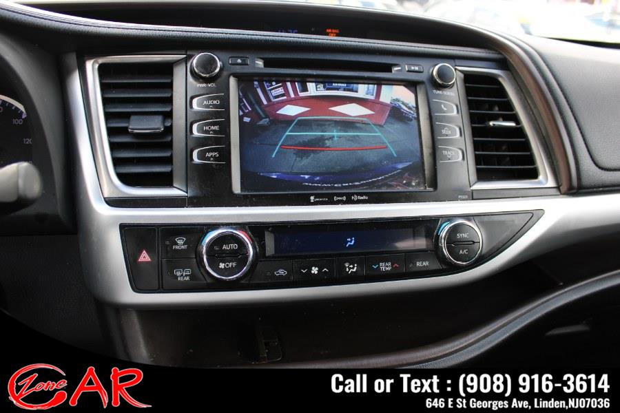 2018 Toyota Highlander LE V6 AWD (Natl), available for sale in Linden, New Jersey | Car Zone. Linden, New Jersey 2018 Toyota Highlander LE V6 AWD (Natl), available for sale in Linden, New Jersey | Car Zone. Linden, New Jersey