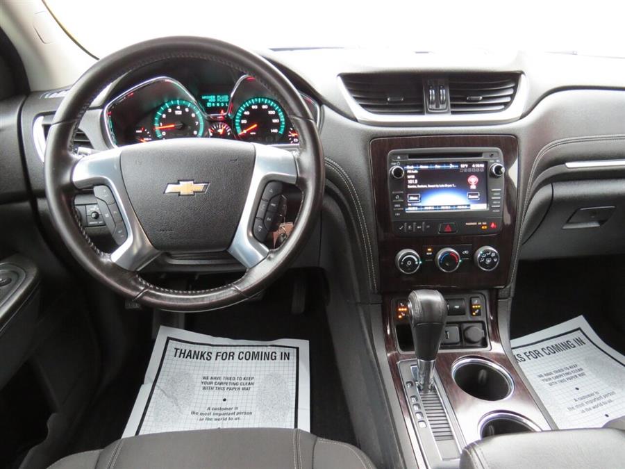 Used Chevrolet Traverse LT AWD 4dr SUV w/1LT 2017 | Lake City Exports Inc. Auburn, Maine Used Chevrolet Traverse LT AWD 4dr SUV w/1LT 2017 | Lake City Exports Inc. Auburn, Maine