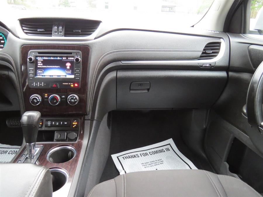 Used Chevrolet Traverse LT AWD 4dr SUV w/1LT 2017 | Lake City Exports Inc. Auburn, Maine Used Chevrolet Traverse LT AWD 4dr SUV w/1LT 2017 | Lake City Exports Inc. Auburn, Maine