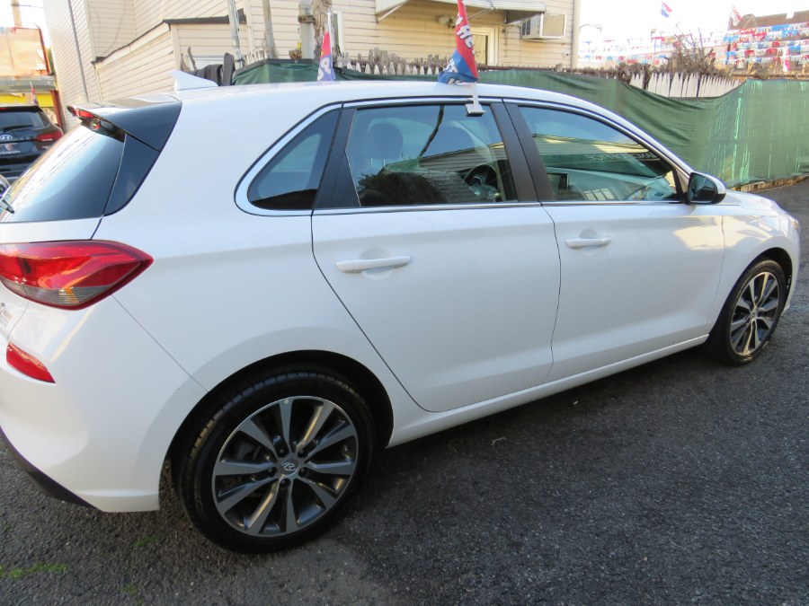 Used Hyundai Elantra GT Auto 2019 | Road Masters II INC. Middle Village, New York Used Hyundai Elantra GT Auto 2019 | Road Masters II INC. Middle Village, New York