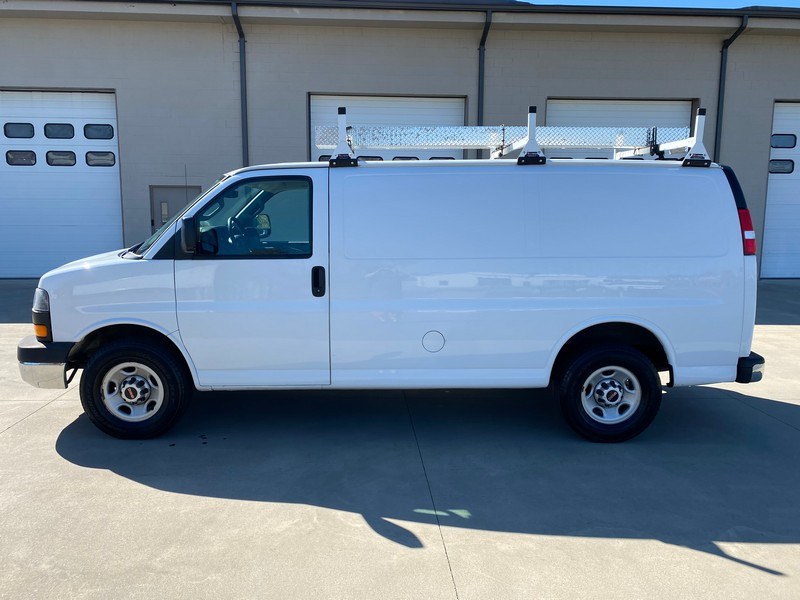 Used GMC Savana Cargo Van RWD 2500 135" 2016 | Union Street Auto Sales. West Springfield, Massachusetts Used GMC Savana Cargo Van RWD 2500 135" 2016 | Union Street Auto Sales. West Springfield, Massachusetts