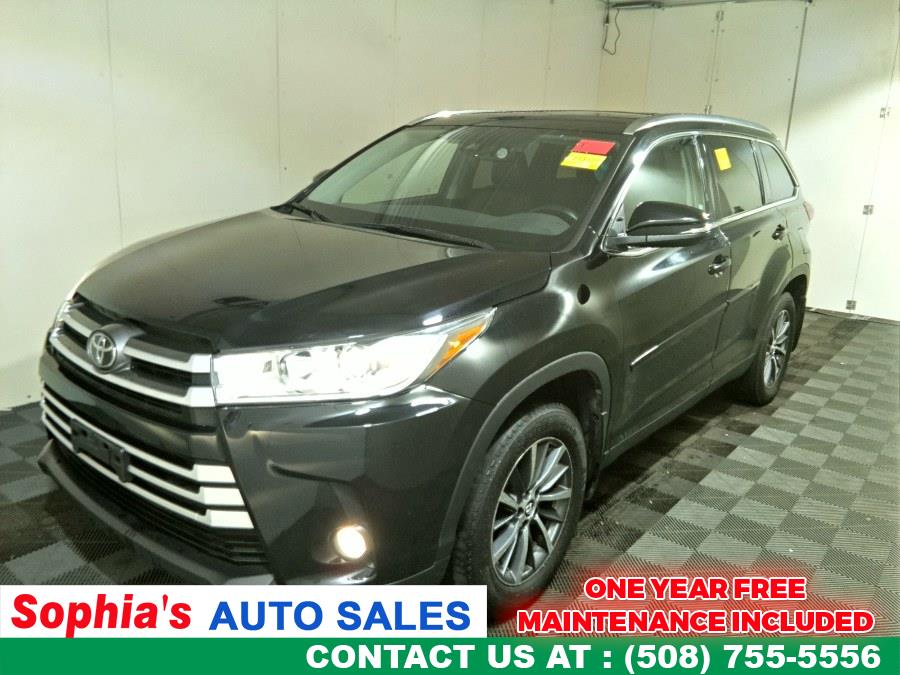 Used 2019 Toyota Highlander in Worcester, Massachusetts | Sophia's Auto Sales Inc. Worcester, Massachusetts