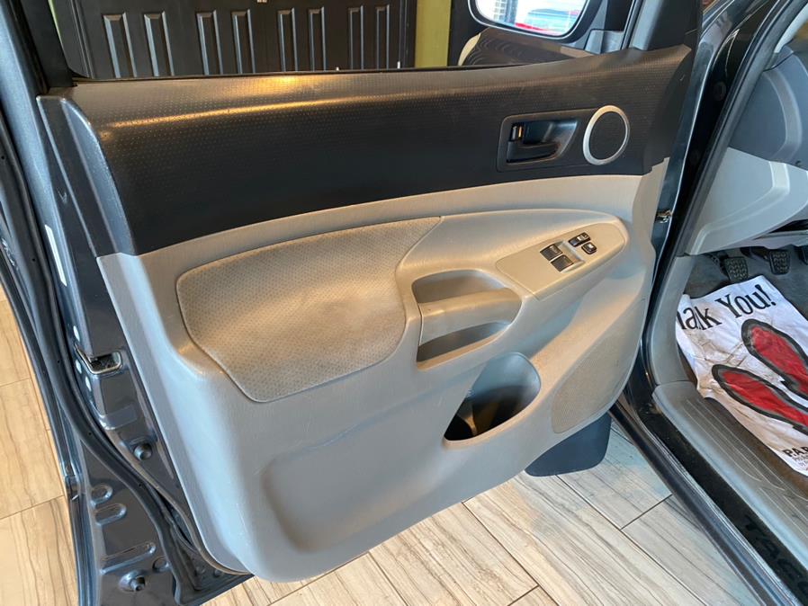 2009 Toyota Tacoma 4WD Access I4 MT (Natl), available for sale in West Hartford, Connecticut | AutoMax. West Hartford, Connecticut 2009 Toyota Tacoma 4WD Access I4 MT (Natl), available for sale in West Hartford, Connecticut | AutoMax. West Hartford, Connecticut