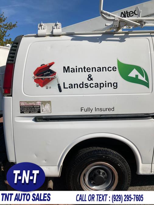 1999 GMC Savana Cargo Van 3500 135" WB, available for sale in Bronx, New York | TNT Auto Sales USA inc. Bronx, New York 1999 GMC Savana Cargo Van 3500 135" WB, available for sale in Bronx, New York | TNT Auto Sales USA inc. Bronx, New York