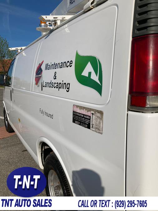 1999 GMC Savana Cargo Van 3500 135" WB, available for sale in Bronx, New York | TNT Auto Sales USA inc. Bronx, New York 1999 GMC Savana Cargo Van 3500 135" WB, available for sale in Bronx, New York | TNT Auto Sales USA inc. Bronx, New York