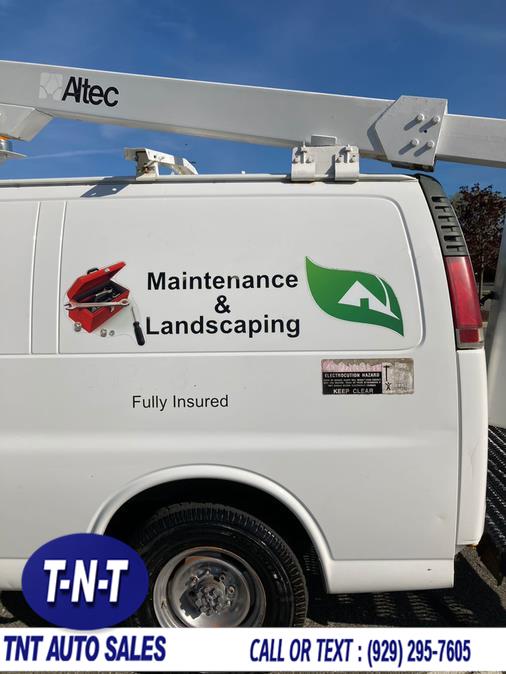 1999 GMC Savana Cargo Van 3500 135" WB, available for sale in Bronx, New York | TNT Auto Sales USA inc. Bronx, New York 1999 GMC Savana Cargo Van 3500 135" WB, available for sale in Bronx, New York | TNT Auto Sales USA inc. Bronx, New York