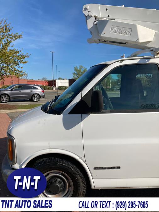 1999 GMC Savana Cargo Van 3500 135" WB, available for sale in Bronx, New York | TNT Auto Sales USA inc. Bronx, New York 1999 GMC Savana Cargo Van 3500 135" WB, available for sale in Bronx, New York | TNT Auto Sales USA inc. Bronx, New York