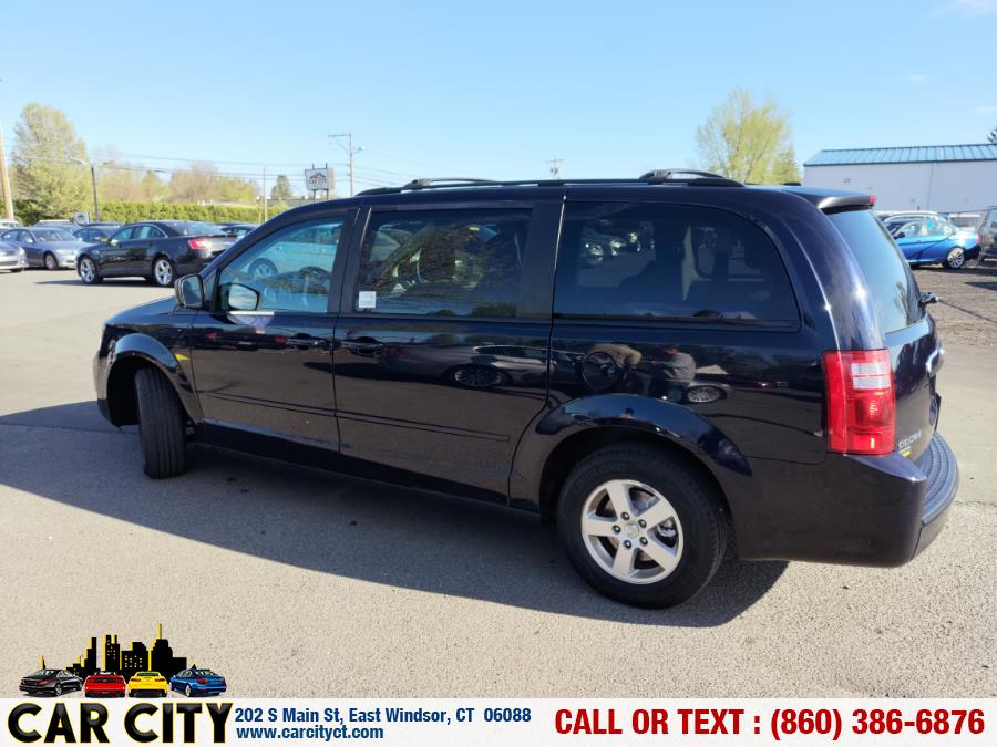 2010 Dodge Grand Caravan 4dr Wgn SE, available for sale in East Windsor, Connecticut | Car City LLC. East Windsor, Connecticut 2010 Dodge Grand Caravan 4dr Wgn SE, available for sale in East Windsor, Connecticut | Car City LLC. East Windsor, Connecticut
